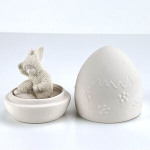 K’s Collection Vintage Ceramic Bisque Lidded Easter Egg Hidden Snow Bunny Child